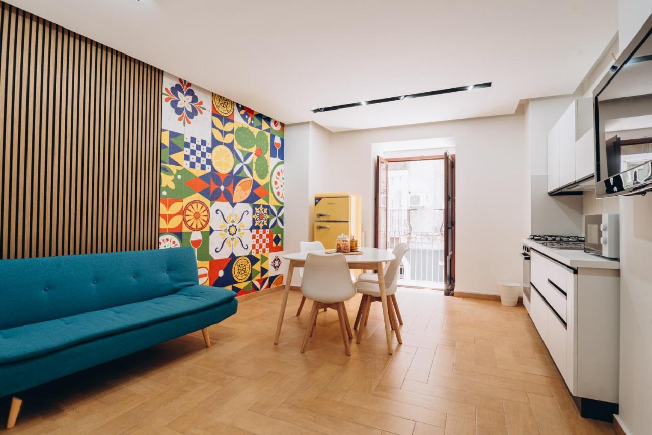 Kalos Apartments Catania Bagian luar foto